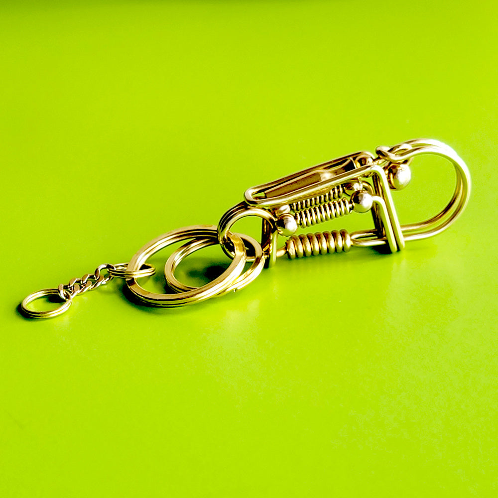 Golden Brass Cute Vase Wire Key chain Hook For Women Men