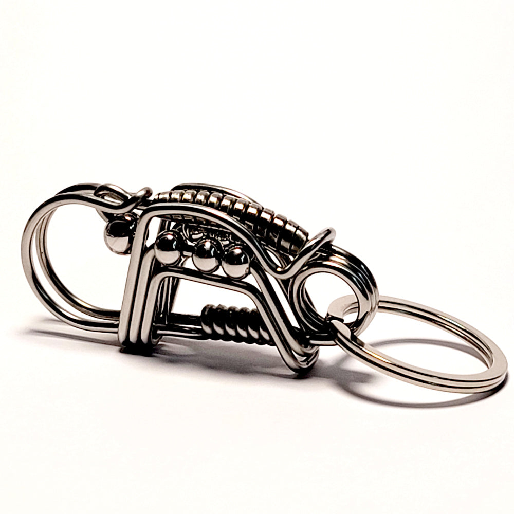 Bird style wire keychain